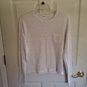 Old Navy Cream Long Sleeve Sweater, L
